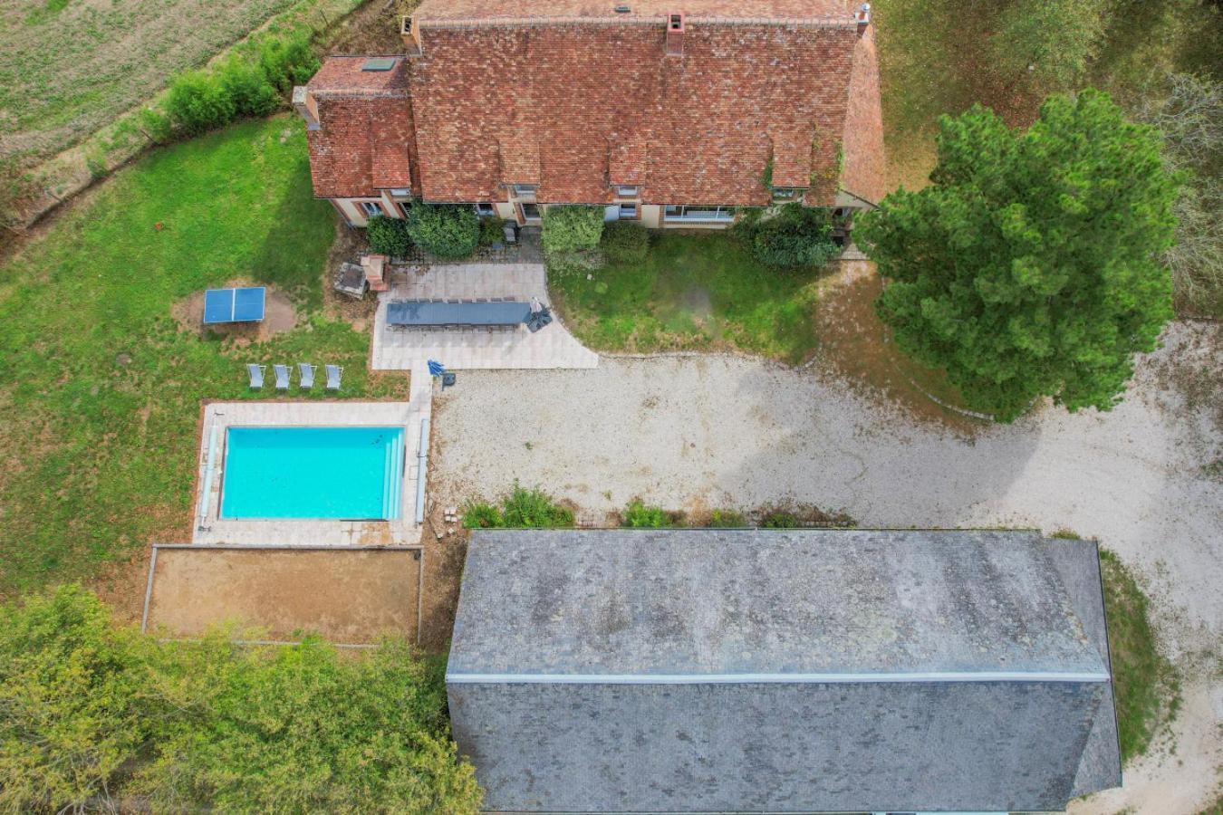 Crazy Villa Le Petit Belair 18 - Heated Pool - Foot - 2H Paris - 30P Aubigny-sur-Nere Luaran gambar
